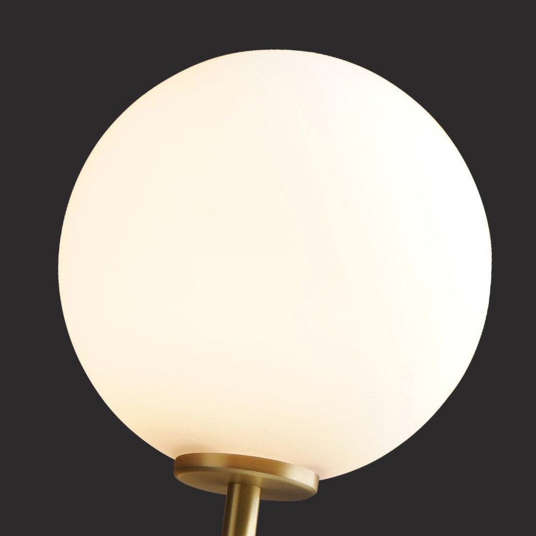 Candeeiro de parede moderno e minimalista em latão Culorara