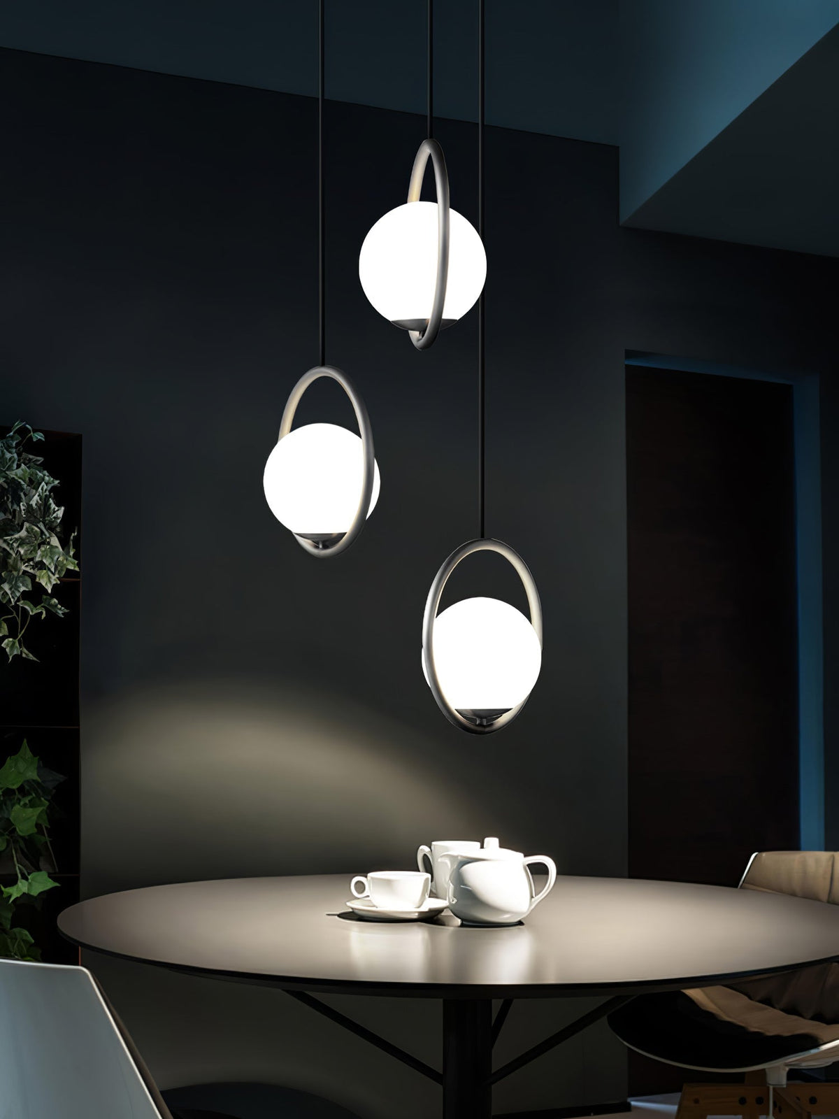 Sorveth moderne pendellampe i messing