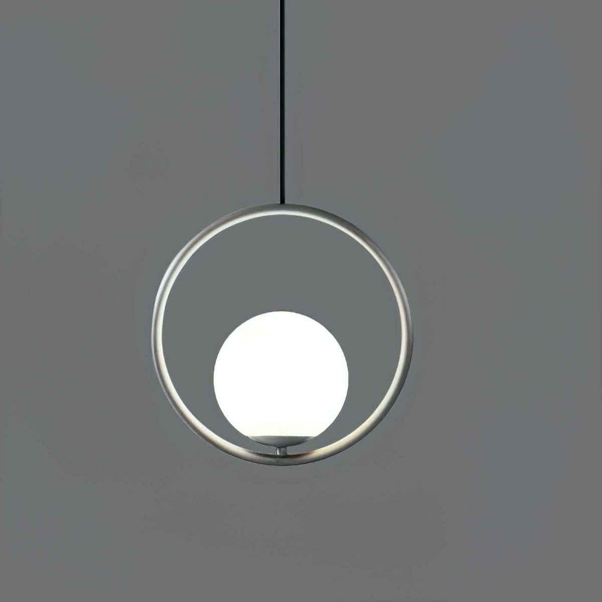 Sorveth moderne pendellampe i messing