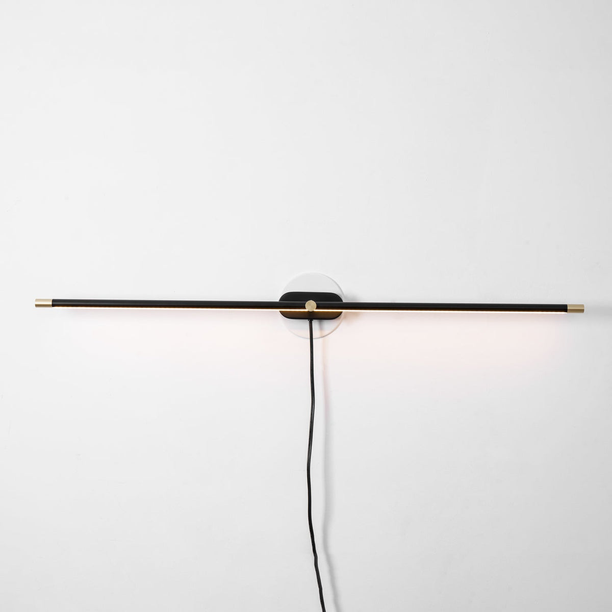 Elaoira Wall Lamp