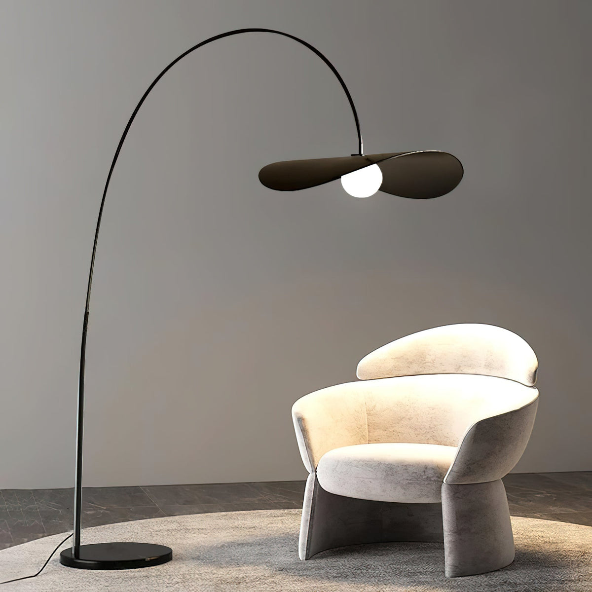 Sorarella-gulvlampe