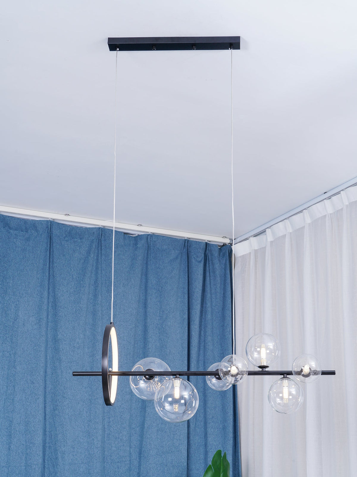 Edvane lysekrone i glas, bobler, nordisk sort LED