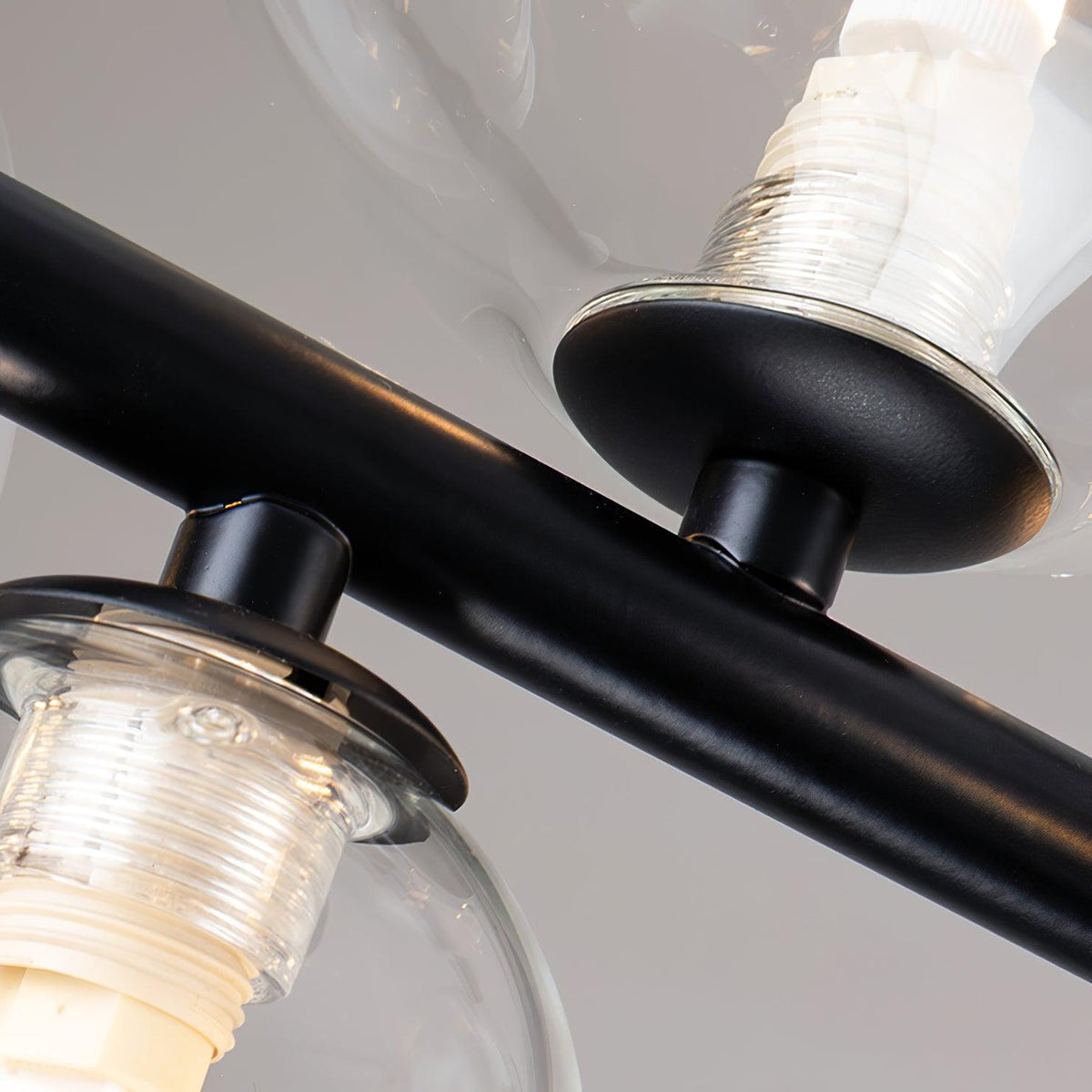 Edvane lysekrone i glas, bobler, nordisk sort LED