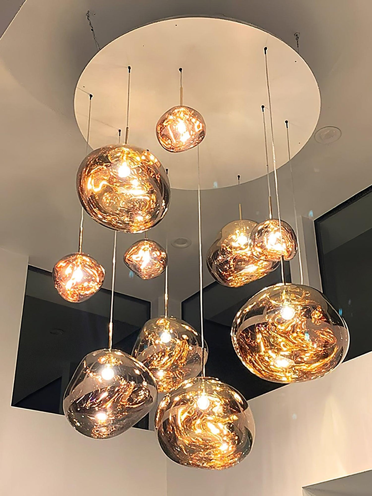 Seluena modern pendellampa
