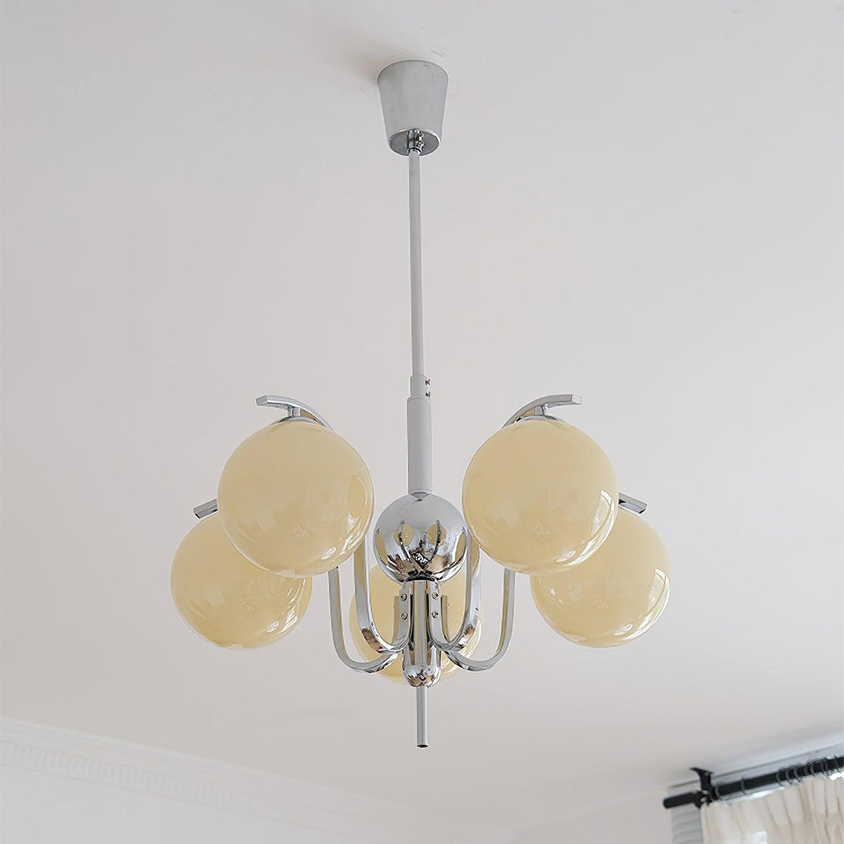 Eiroaria lysekrone i krom og glas, art deco, elegant