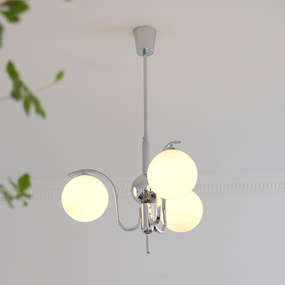 Eiroaria lysekrone i krom og glas, art deco, elegant