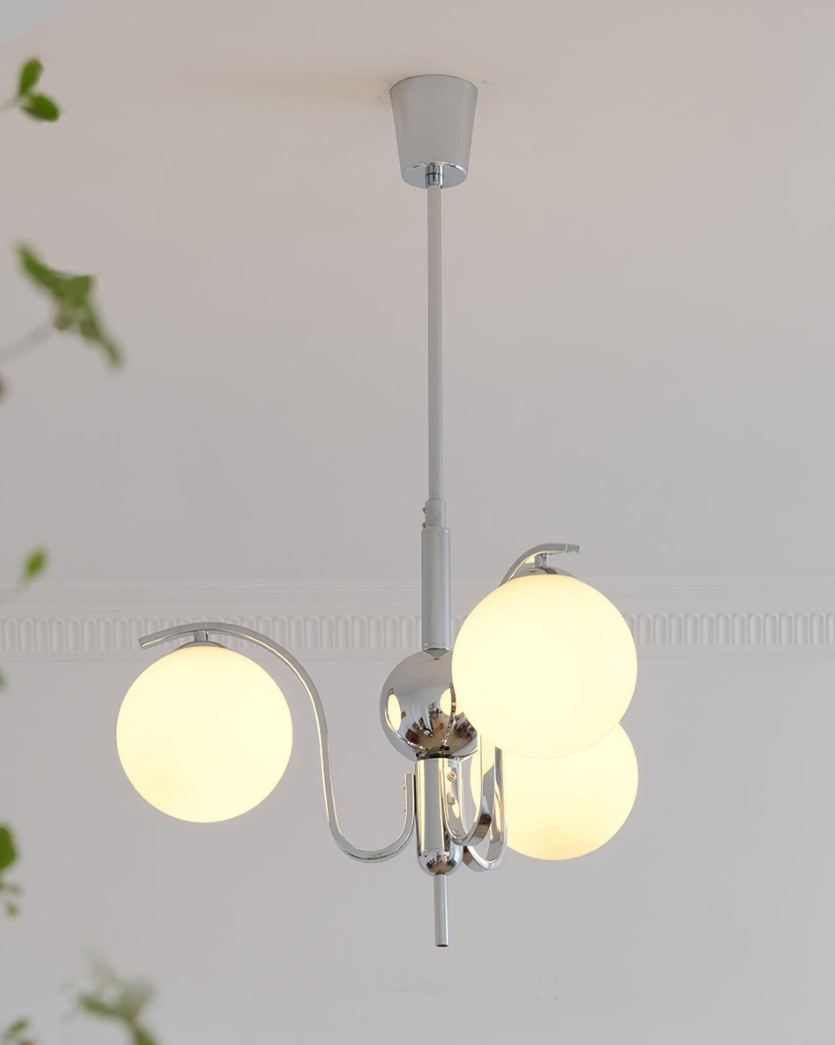Eiroaria lysekrone i krom og glas, art deco, elegant