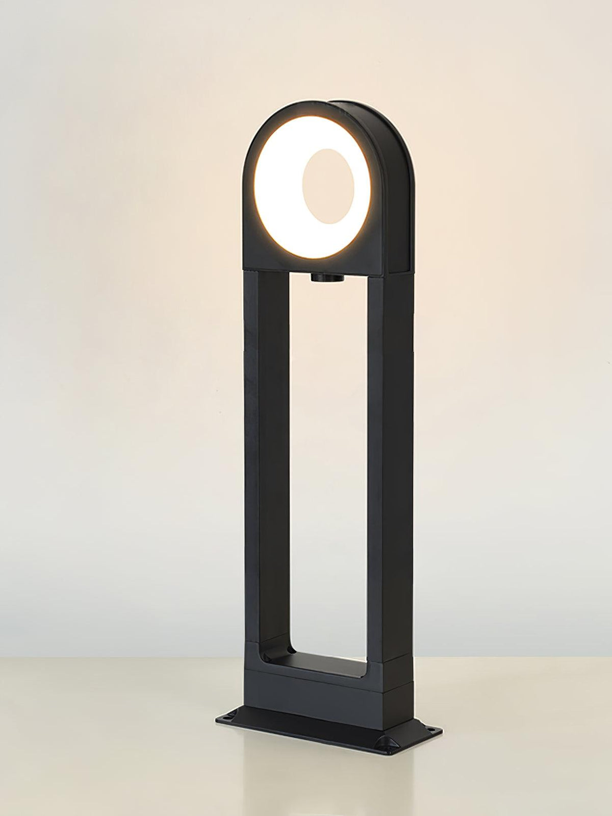 Cirorina-minimalistinen ulkovalaisin