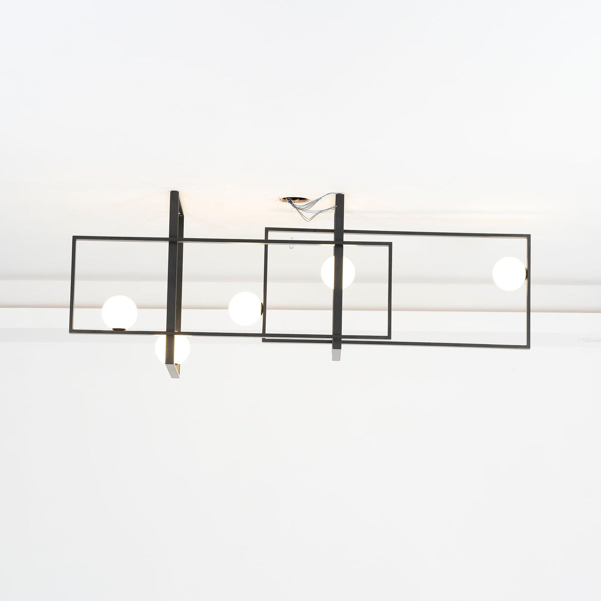 Veliiel moderne geometrisk Mondrian-lysekrone i glas og messing