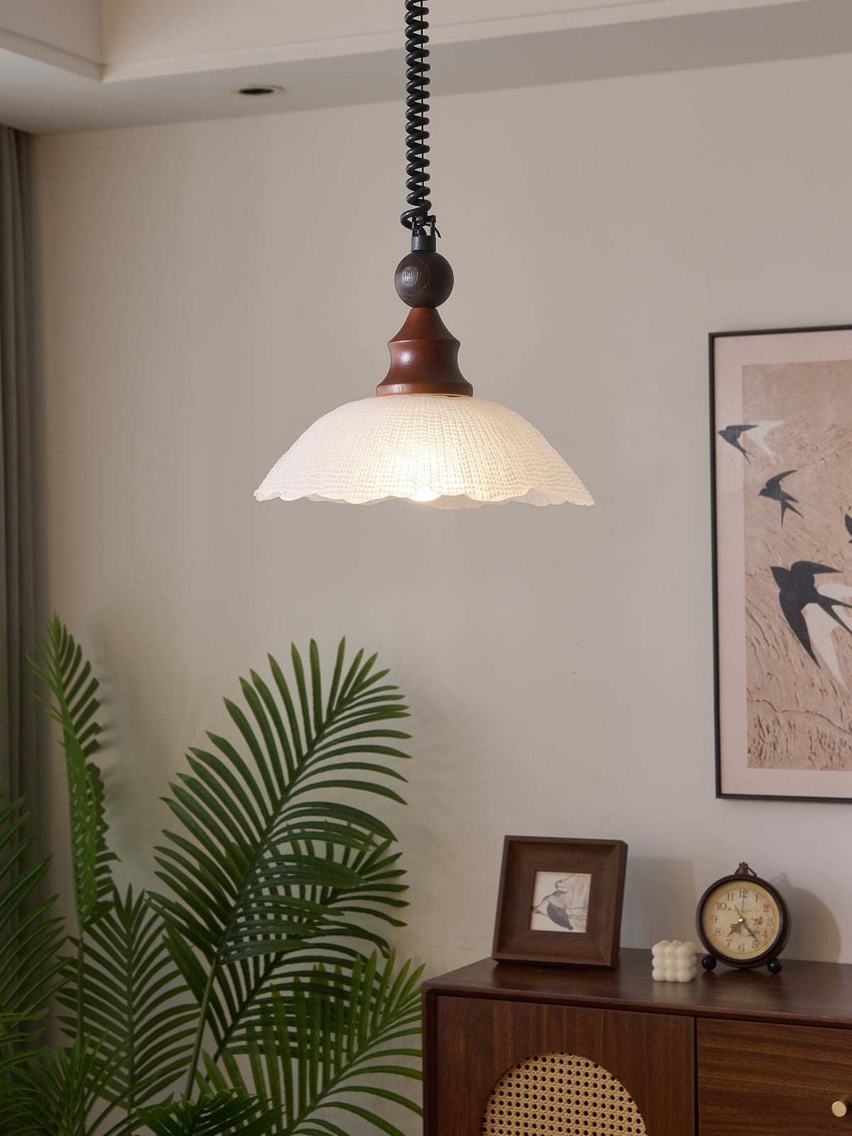 Nydoreth elegant vintage kunstnerisk pendellampe i træ