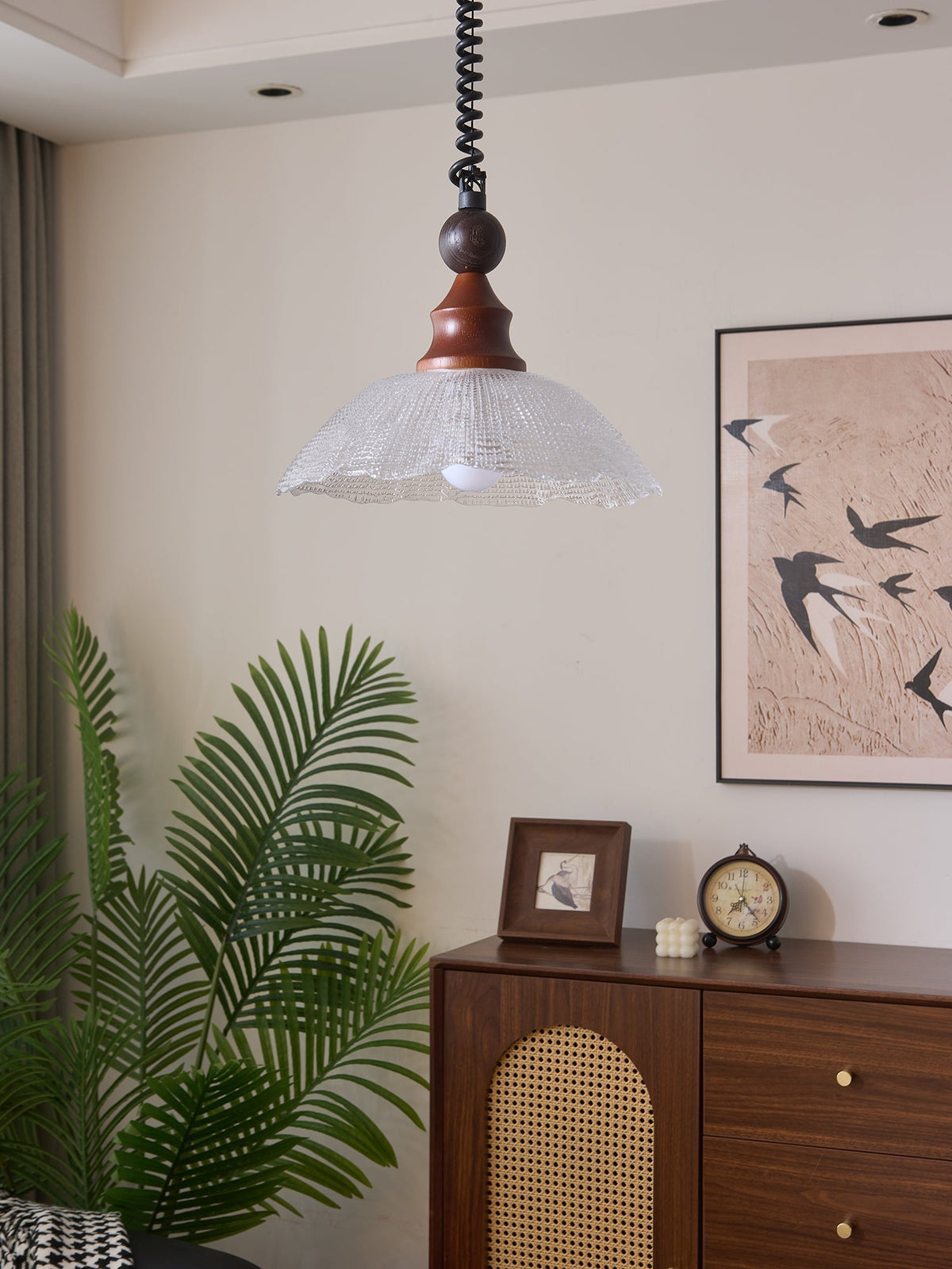 Nydoreth elegant vintage kunstnerisk pendellampe i træ