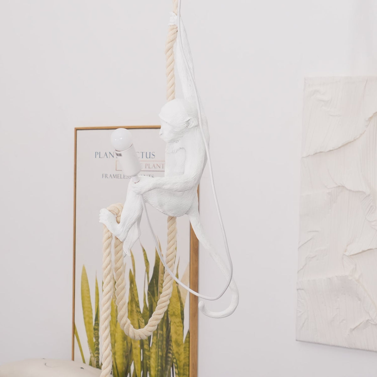 Epiran kunstnerisk pendel i harpiks og reb