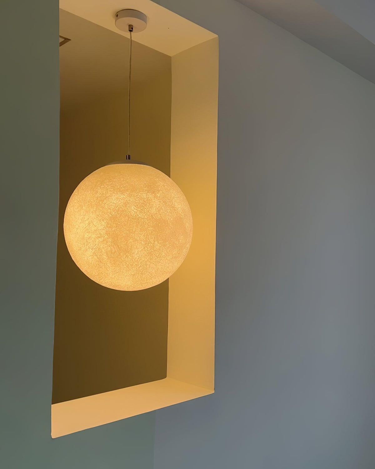 Alva Moon Pendant Lamp
