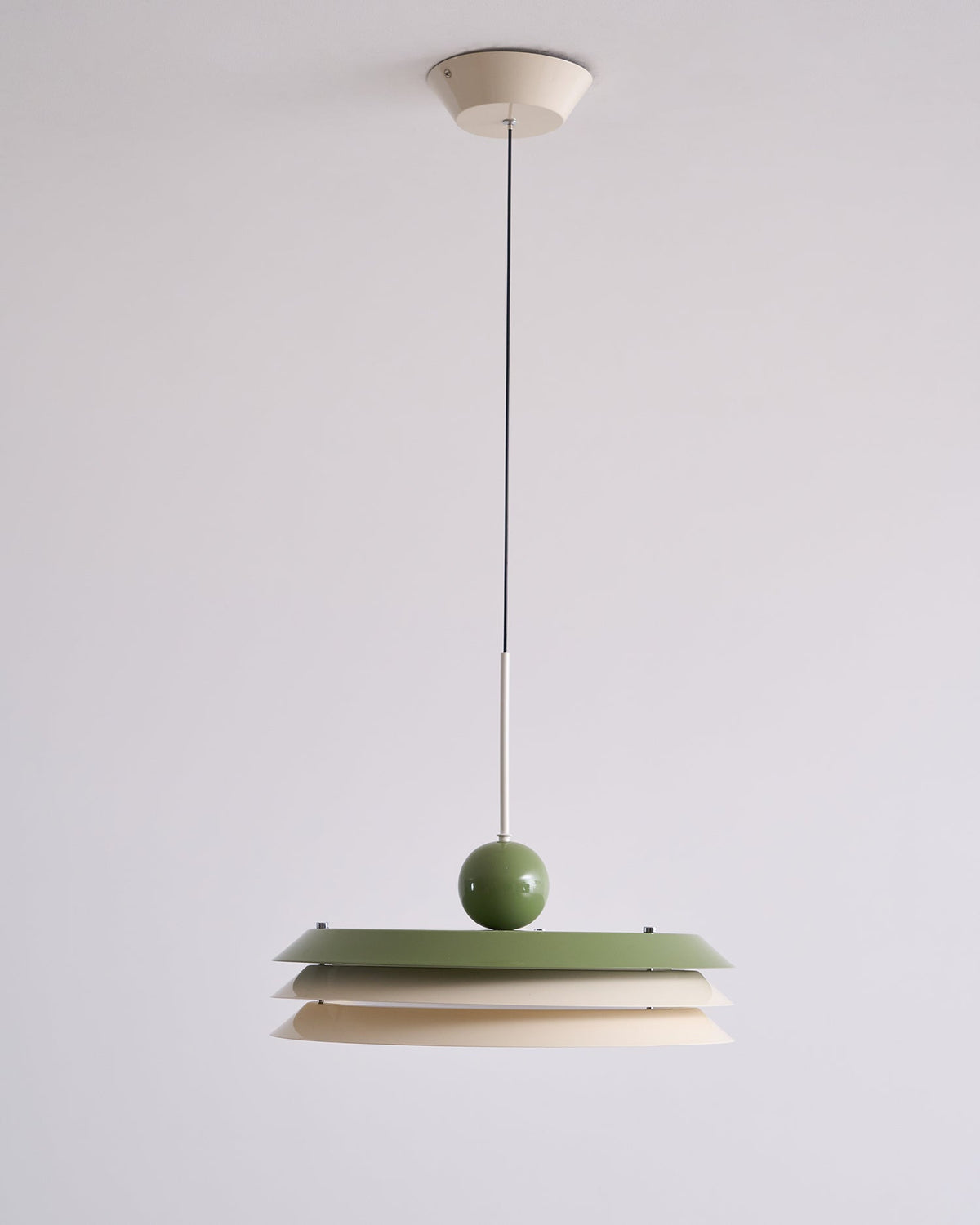 Ciriena moderne pendellampe med lag