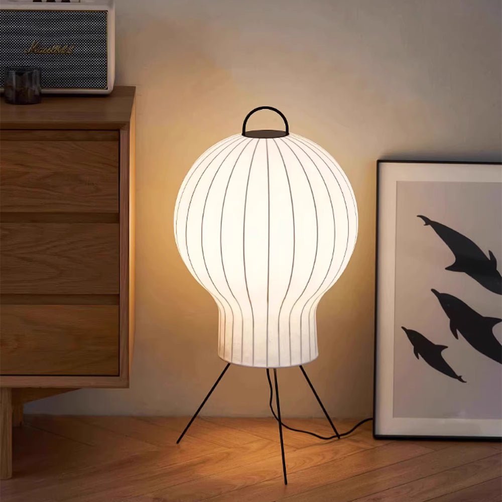 Candeeiro de pé Balloon minimalista em seda