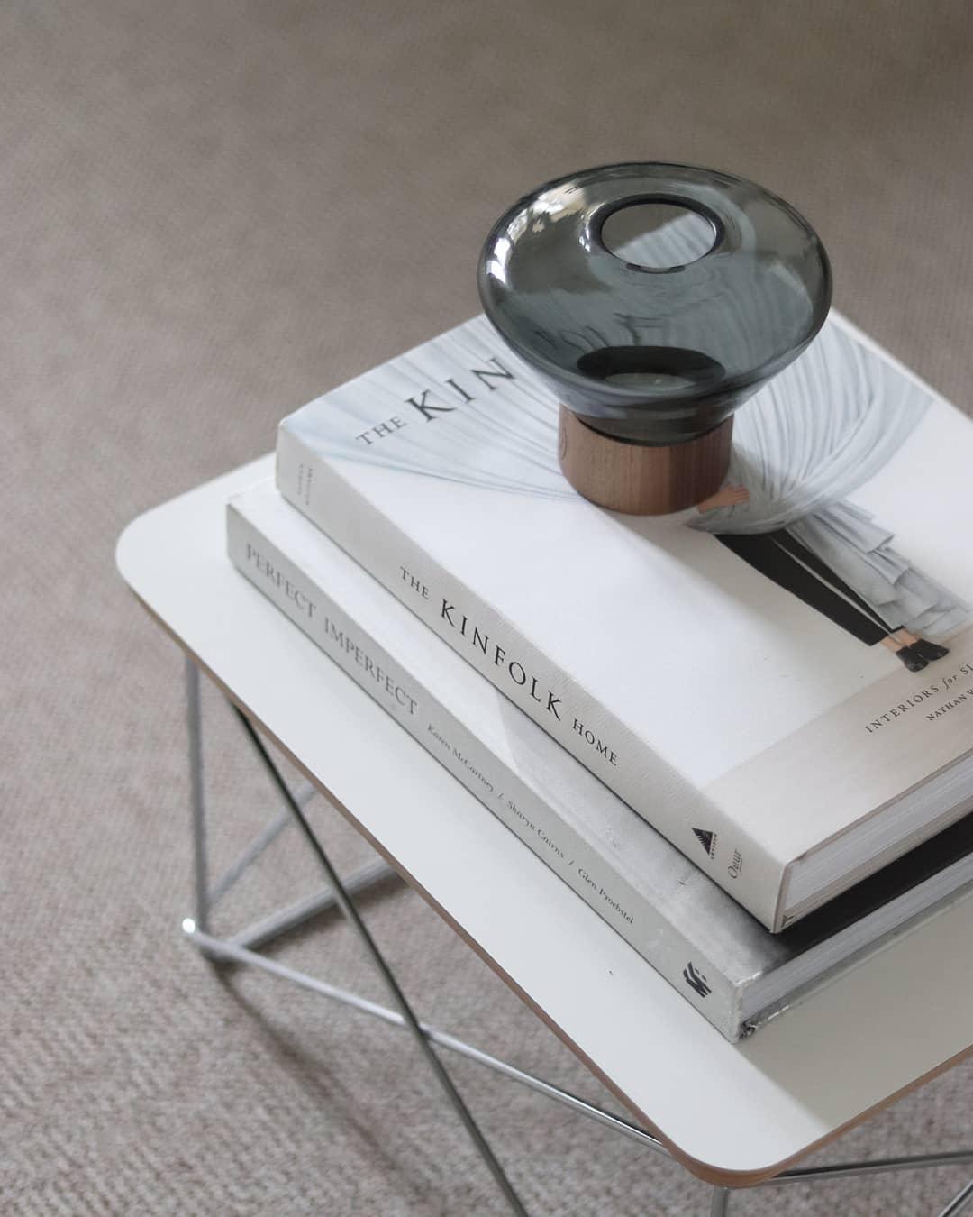 Candeeiro de mesa minimalista em madeira Sylirella