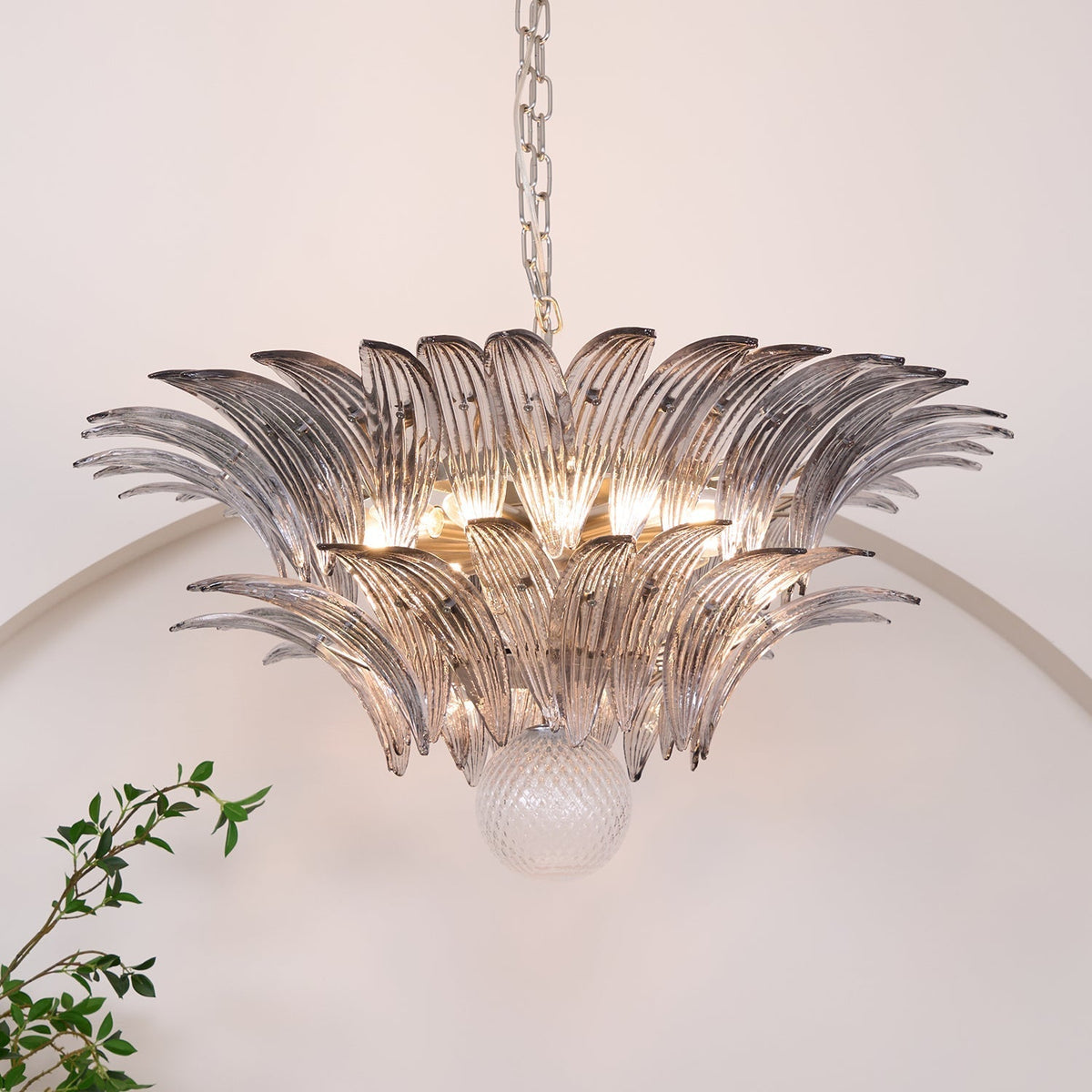 Candelabro Liororira com folha palmeta em vidro Murano transparente, em camadas