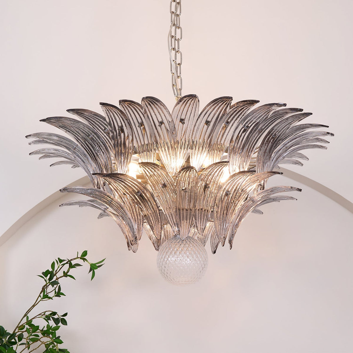 Candelabro Liororira com folha palmeta em vidro Murano transparente, em camadas