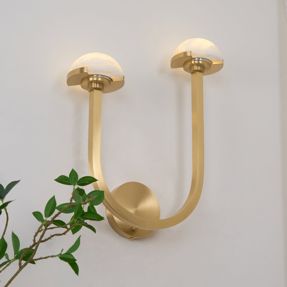 Vitalira dubbel vägglampa i alabaster