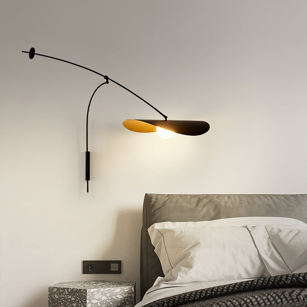 Tirove minimalistisk væglampe i glas
