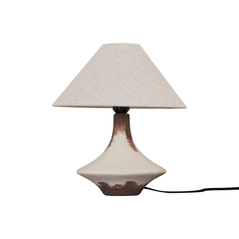 Navoer kunstnerisk bordlampe i stof