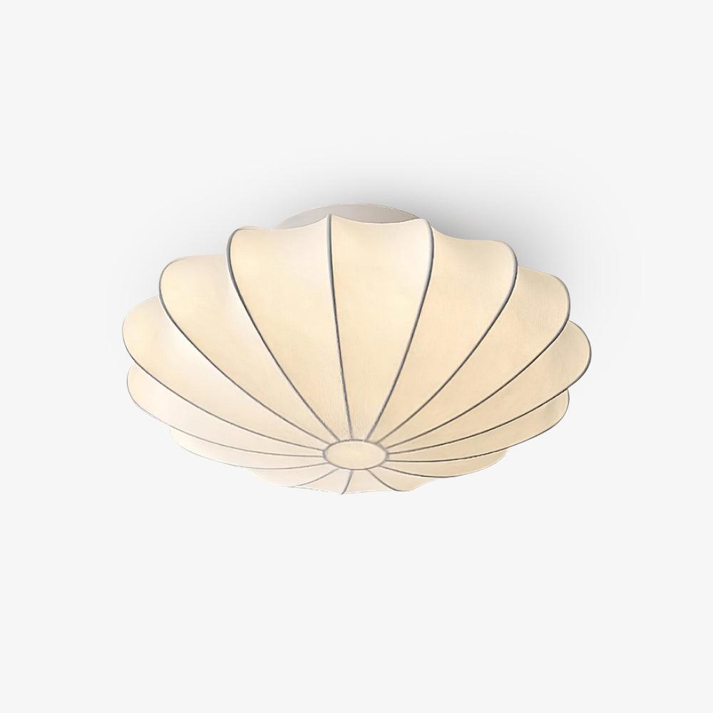 Candeeiro de teto de tecido Miriveria com estrutura escultórica em forma de concha, elegante