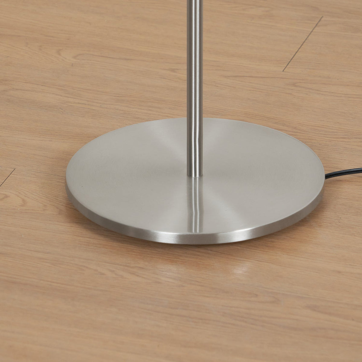 Bexno minimalistisk golvlampa
