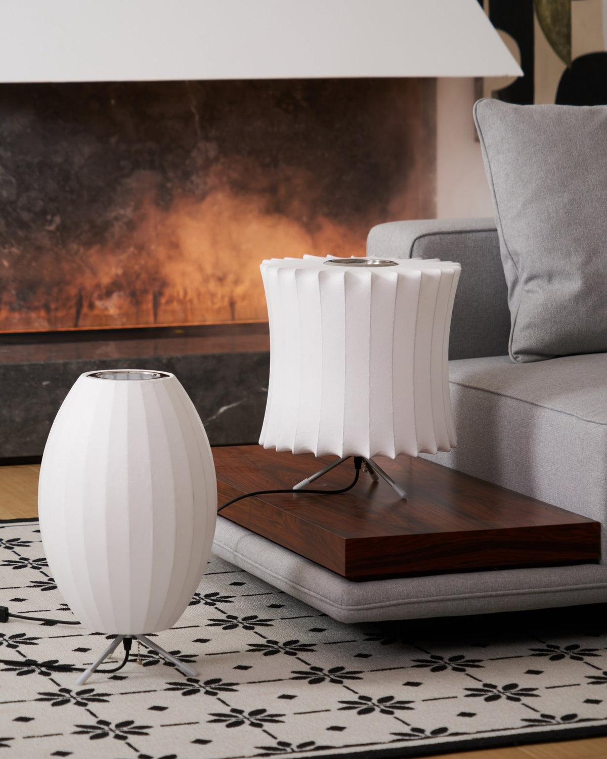 Candeeiro de mesa minimalista Rostix em aço