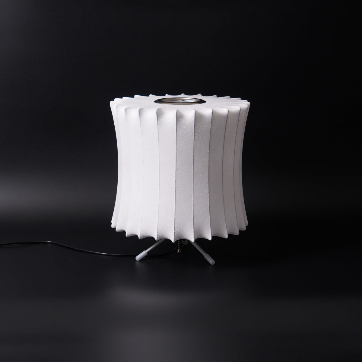 Candeeiro de mesa minimalista Rostix em aço