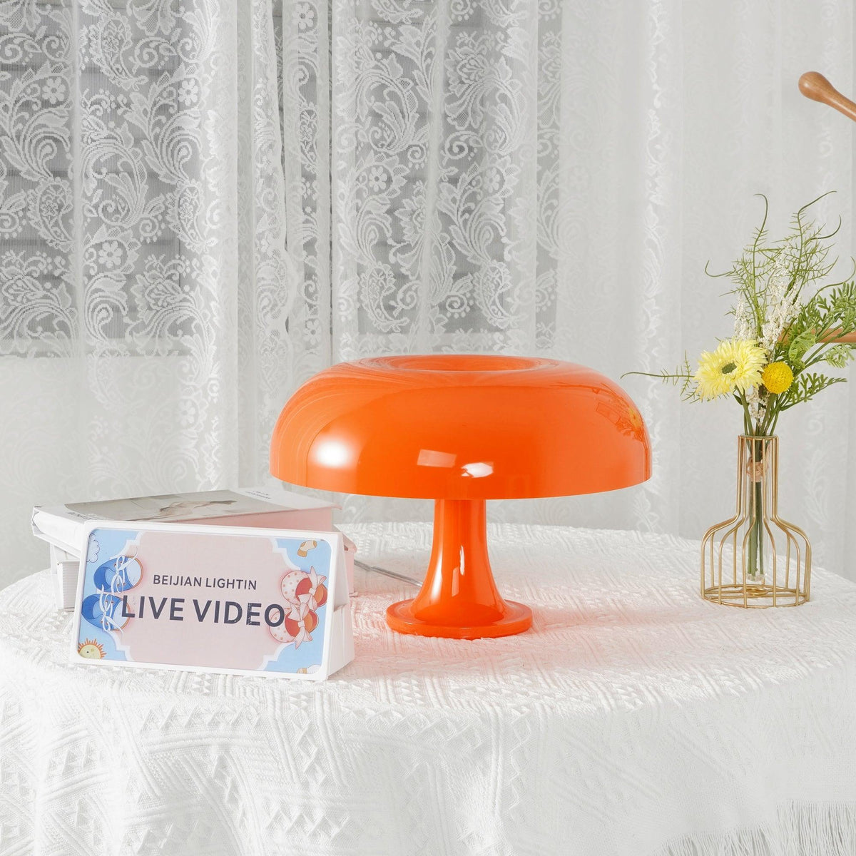 Orelielia leikkisä retro-pöytävalaisin