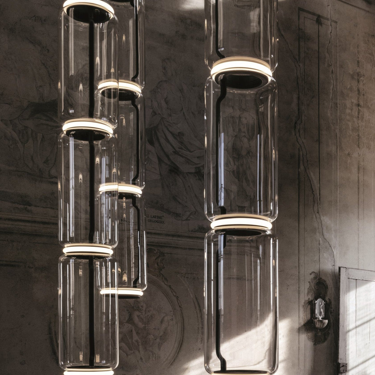 Luminária suspensa artística industrial Vayden