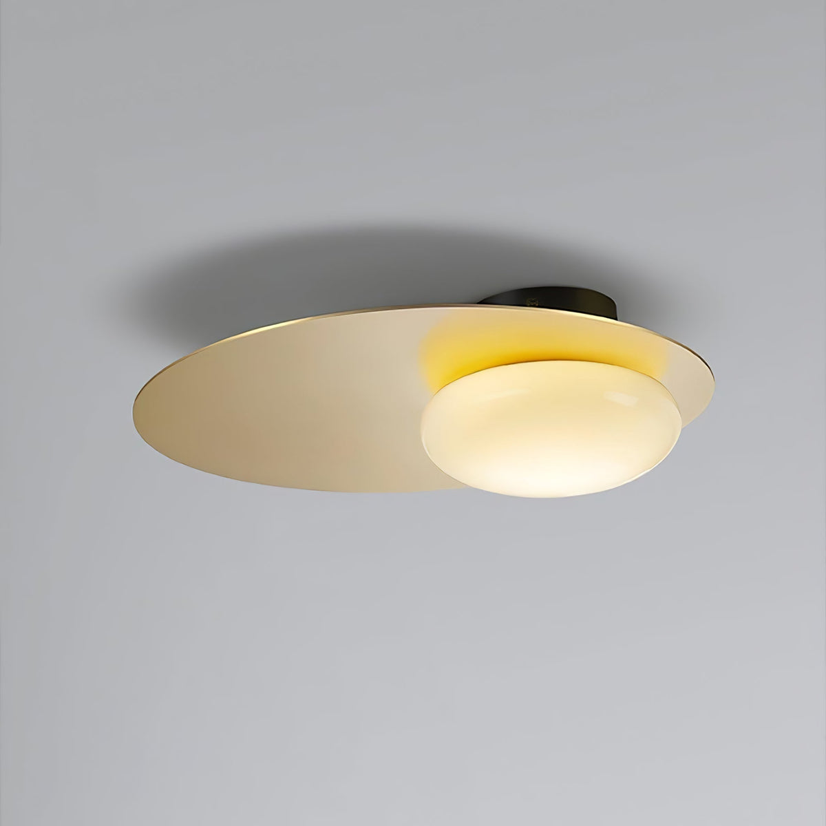 Ivsolion modern minimalistisk vinklad vägglampa i glas