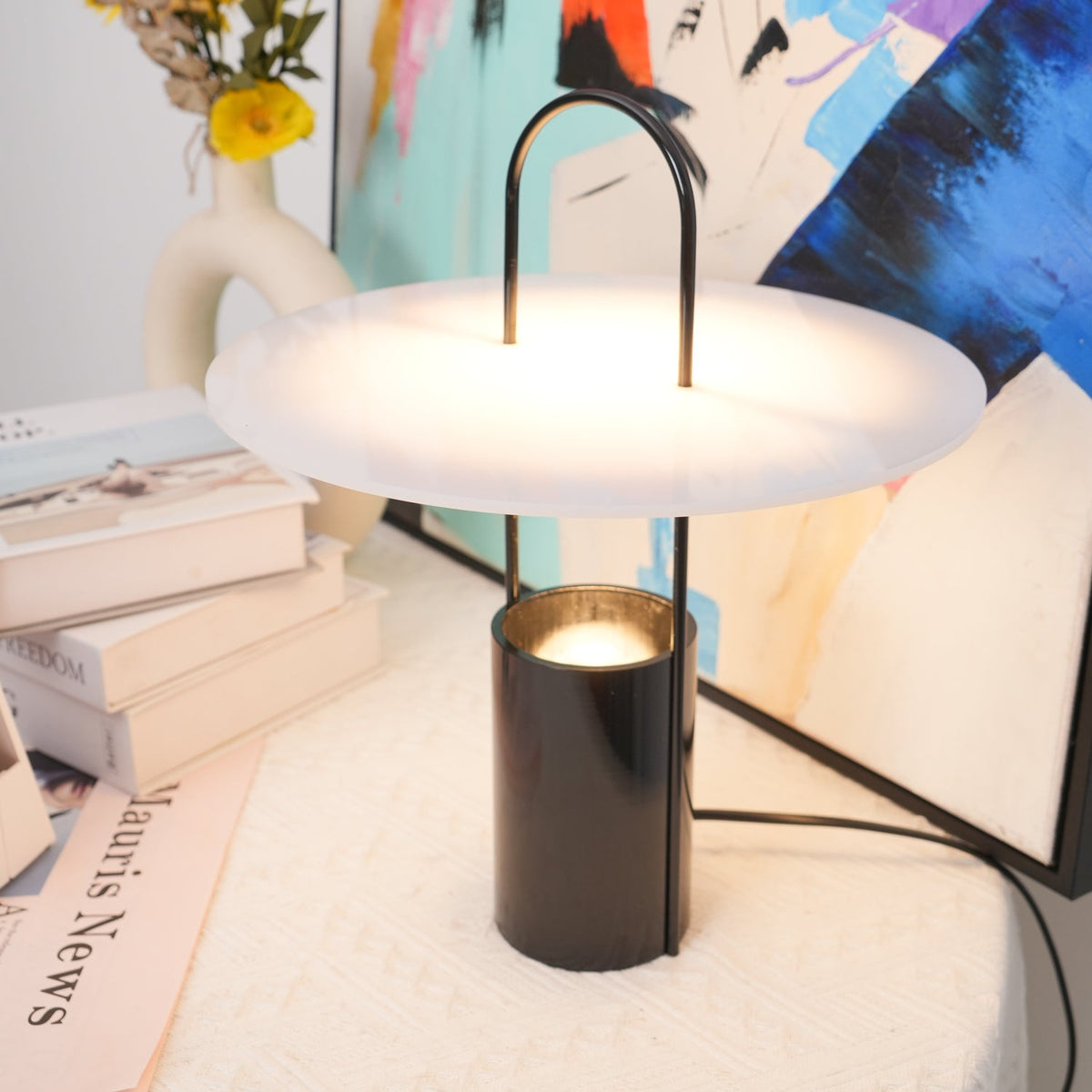 Hattie moderne bordlampe