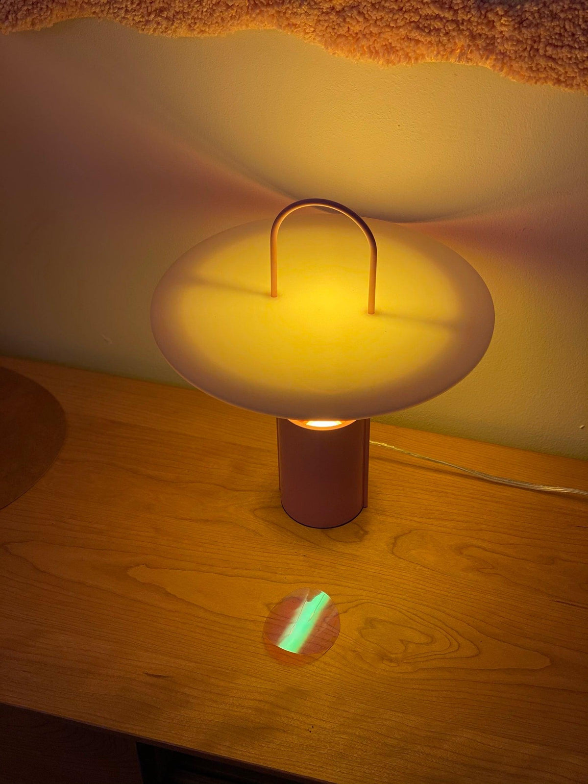 Hattie moderne bordlampe