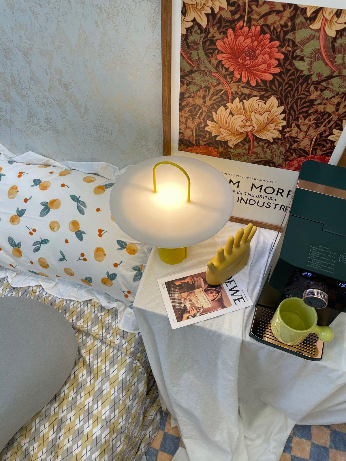 Hattie moderne bordlampe