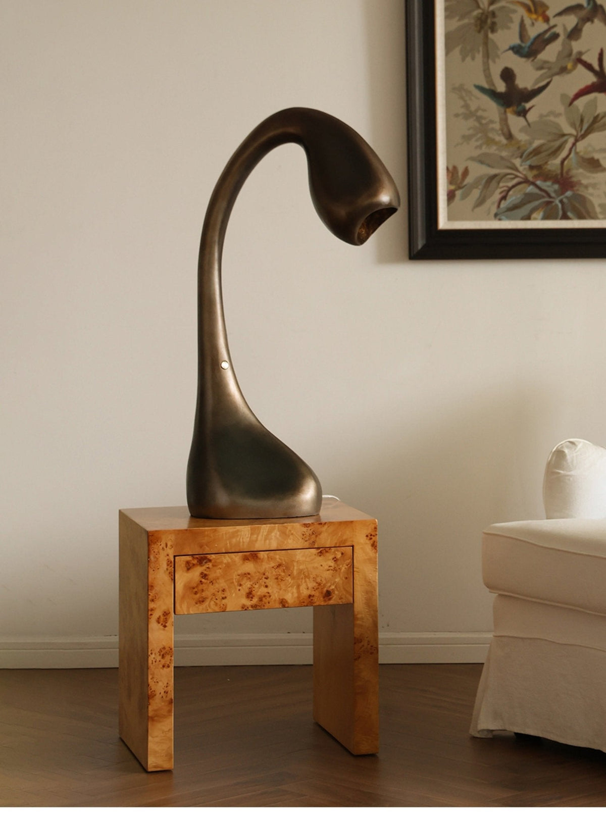 Umer Grande skulptural golvlampa