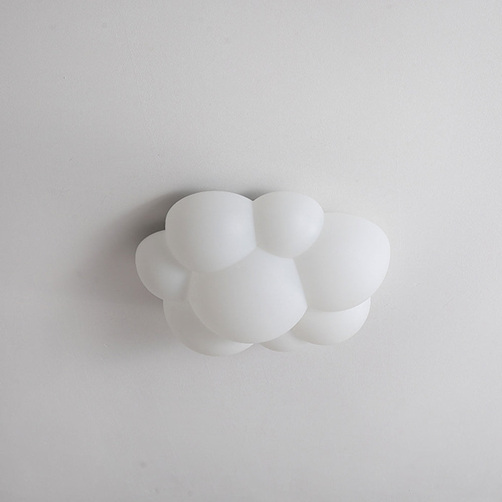Candeeiro de teto de montagem saliente Aria LED nórdico em forma de nuvem