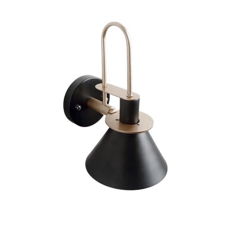 Solerine minimalistisk vägglampa i svart och guld