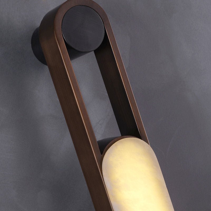 Albelira vägglampa med alabasterram