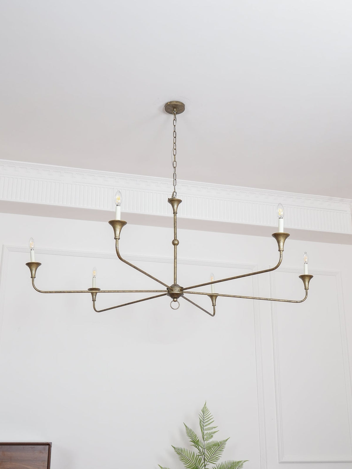 Lustre Livelo elegante com velas