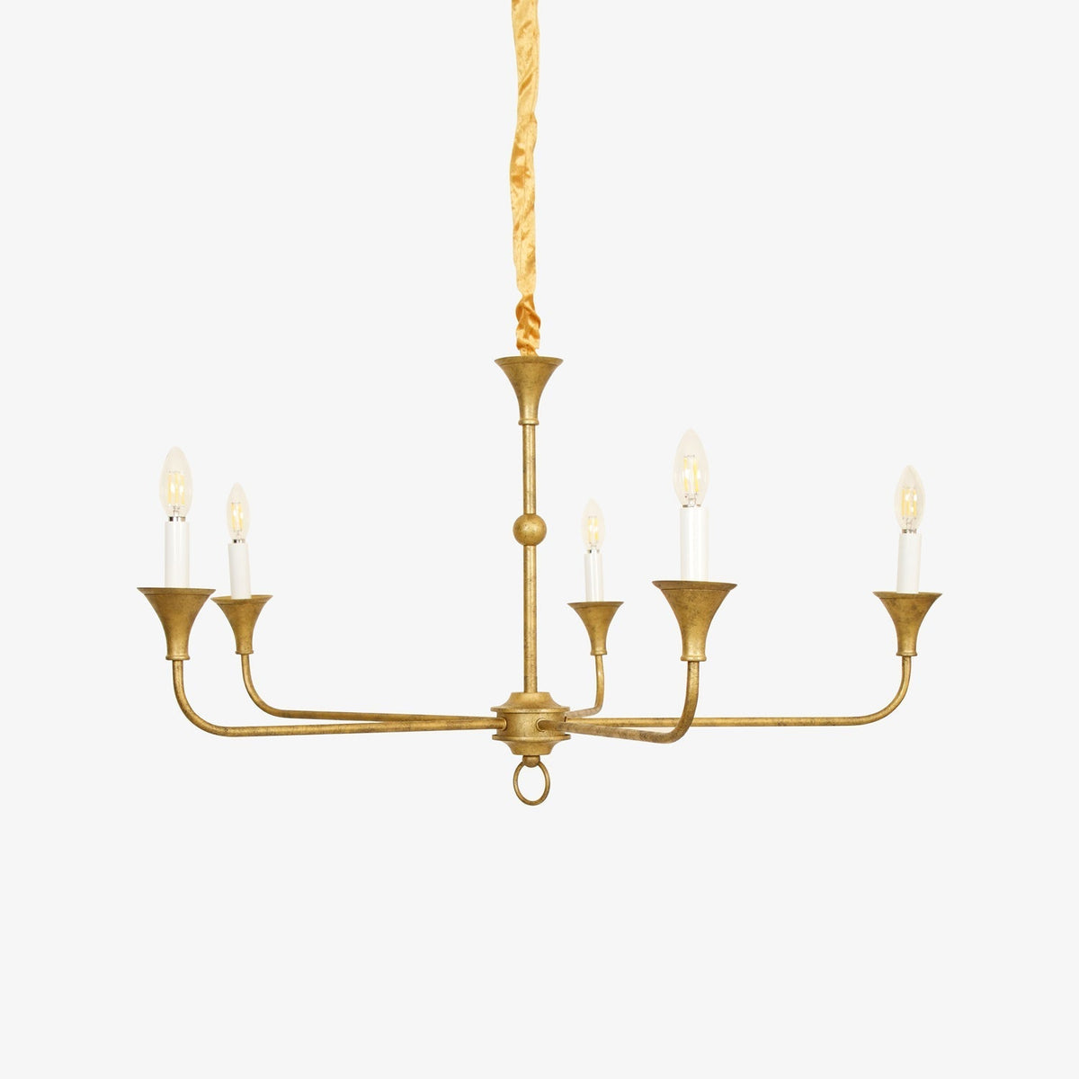 Lustre Livelo elegante com velas