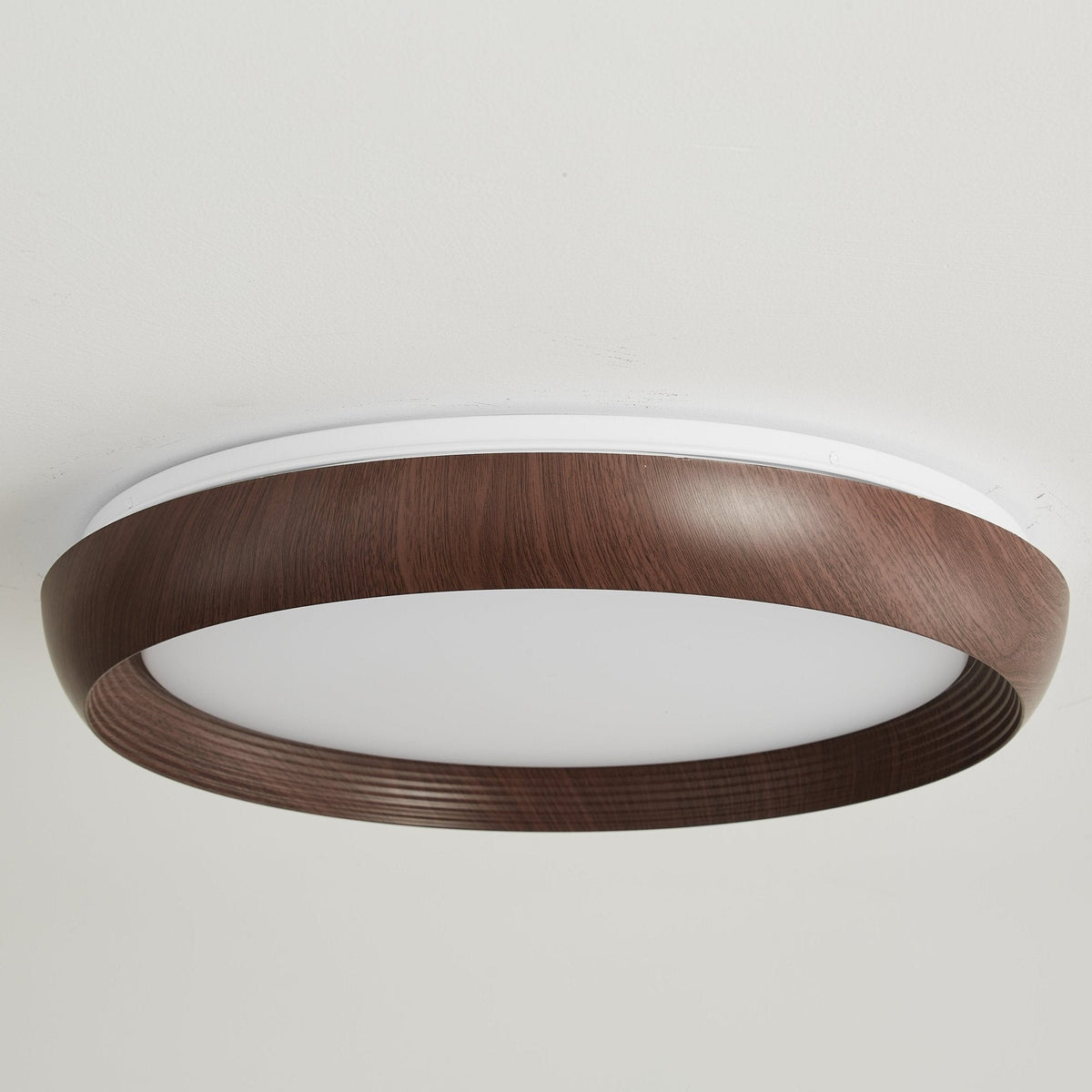 Novera Grain Ring -kattovalaisin