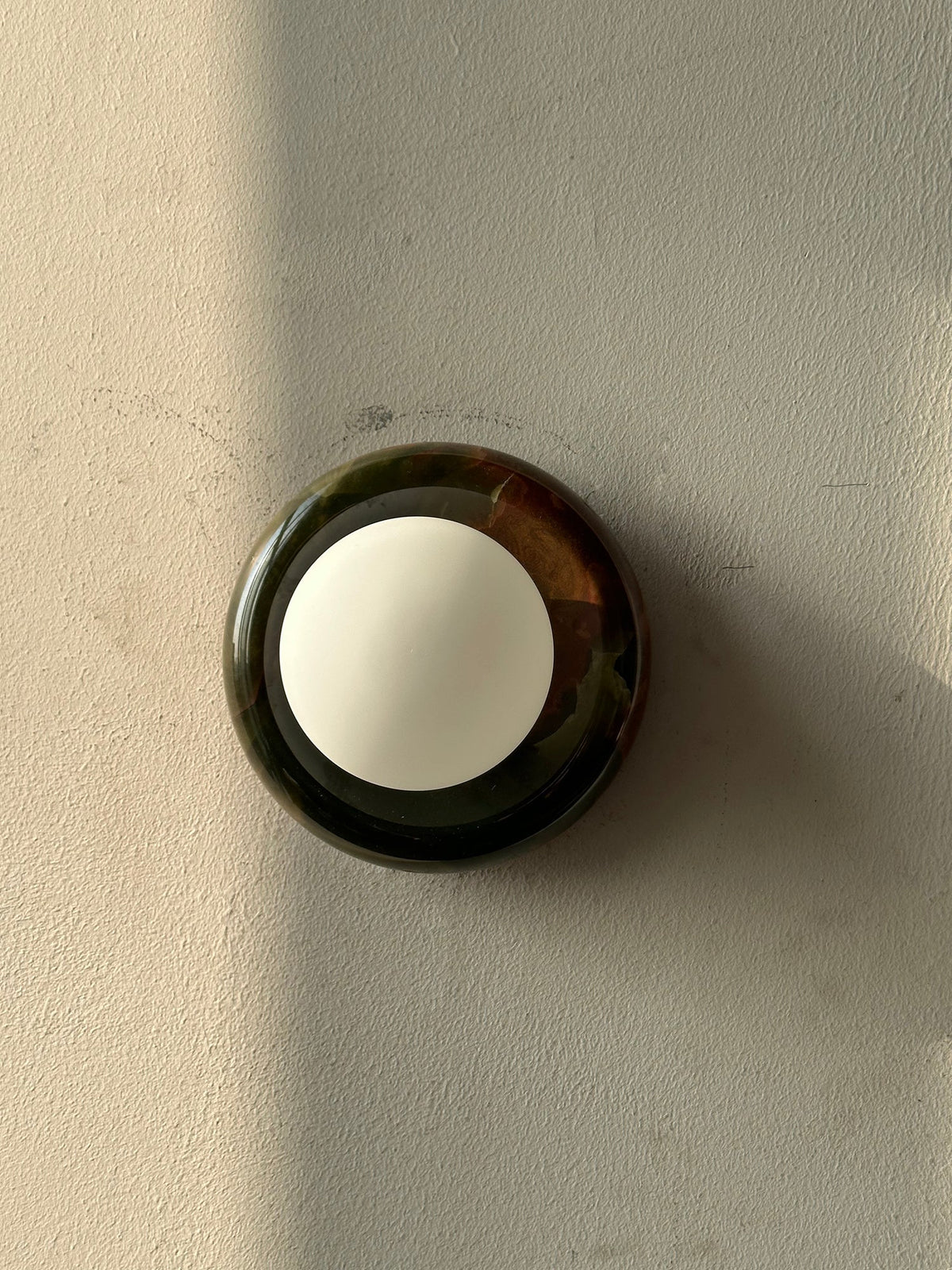Candeeiro de parede Cemaros em vidro jade