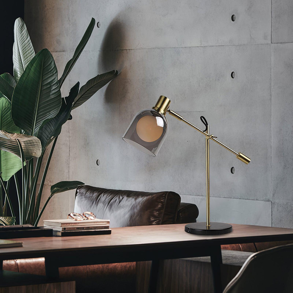 Locor industriel marmorbordlampe