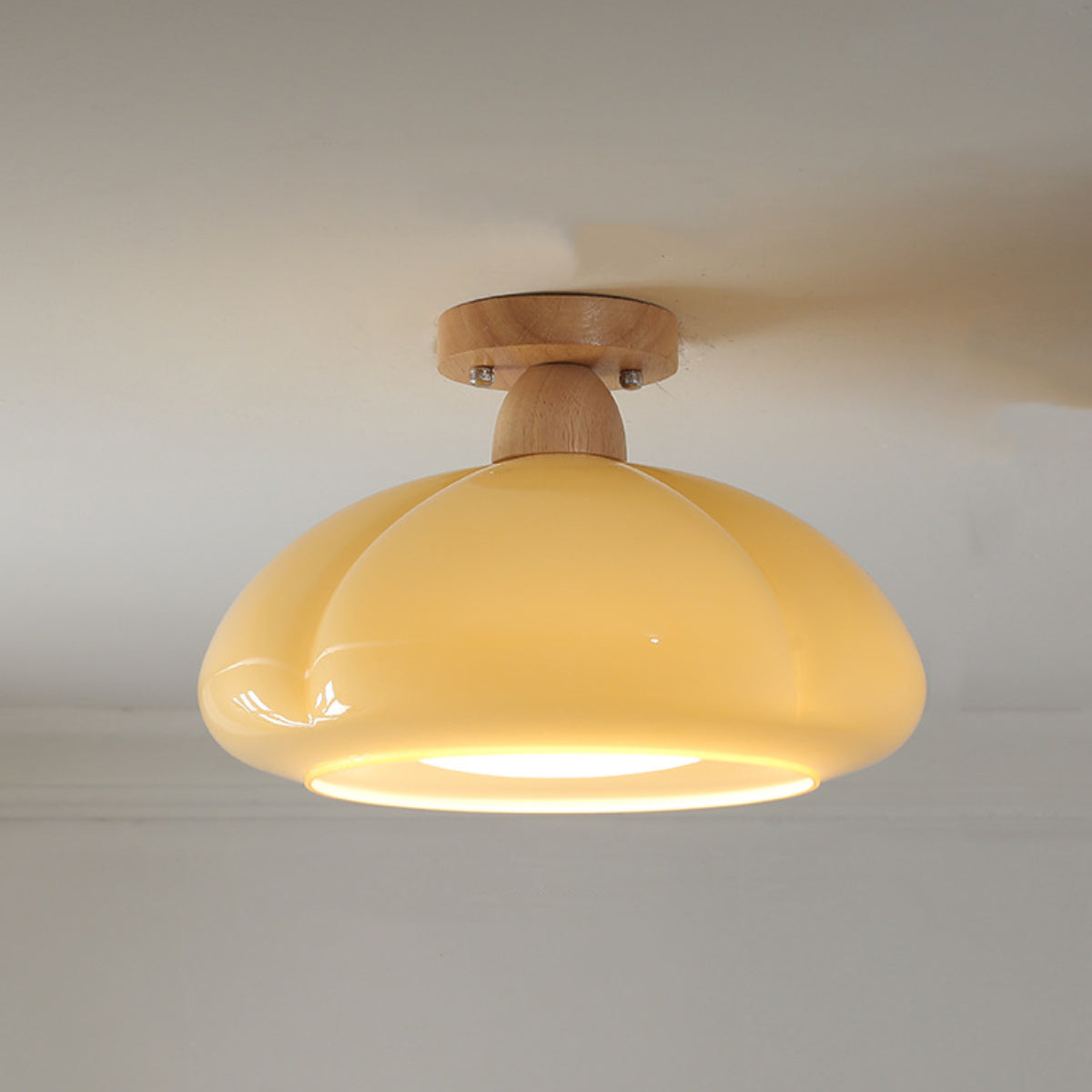 Valentina modern LED-plafond i glas och trä för vardagsrum