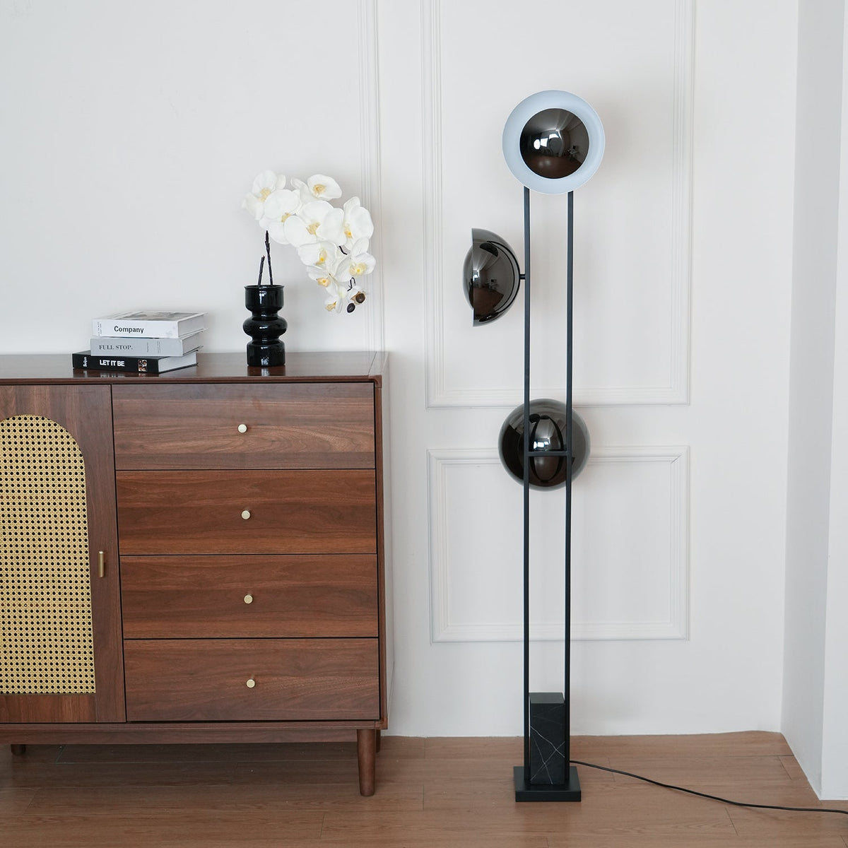 Alio modern golvlampa i marmor
