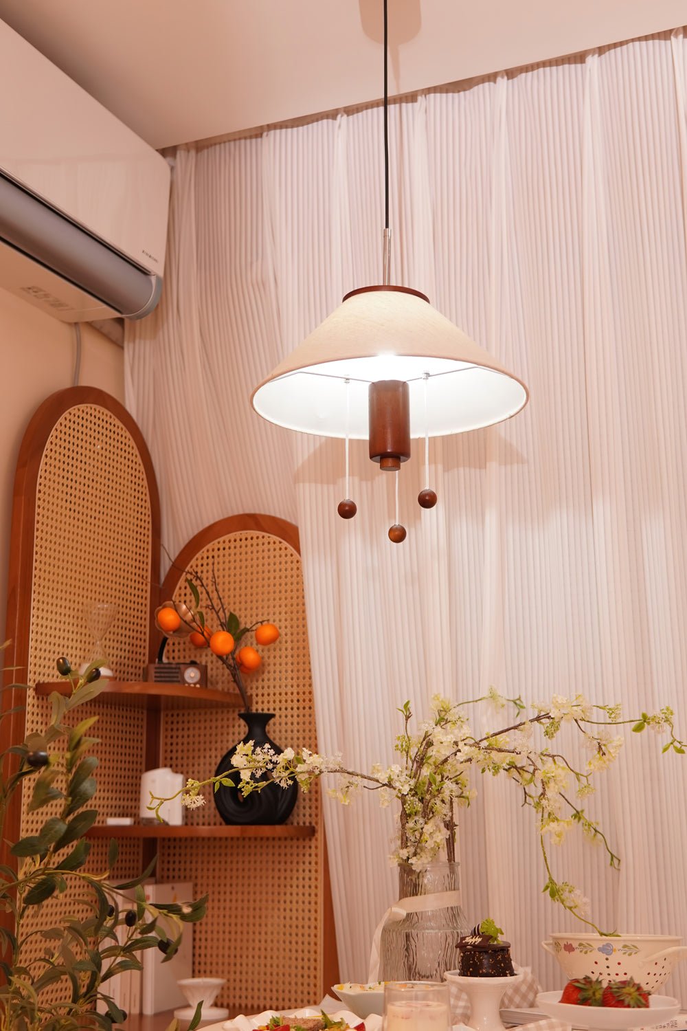 Candeeiro suspenso Zathee Nordic Art Classic em madeira e tecido