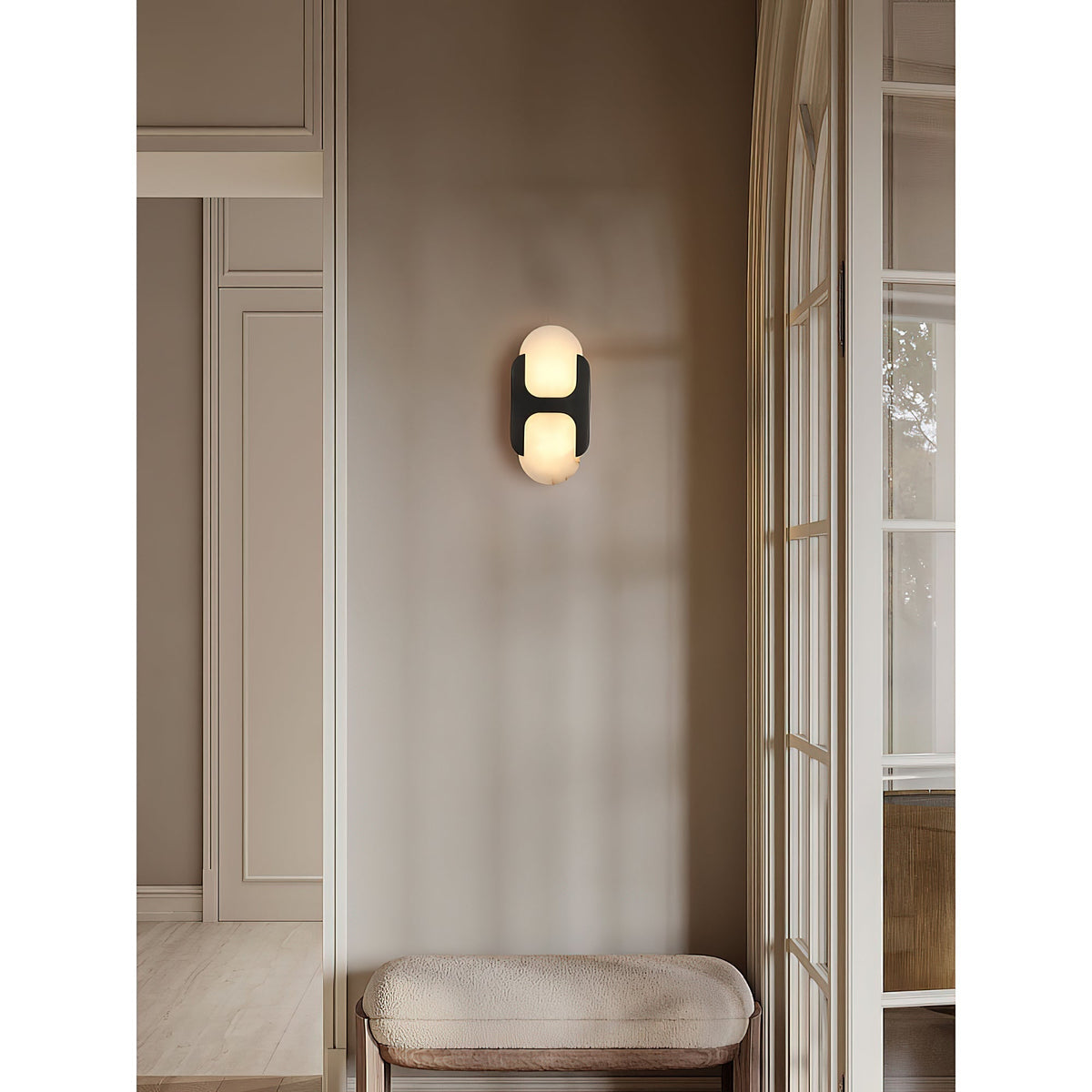 Lylaearis vägglampa i alabaster