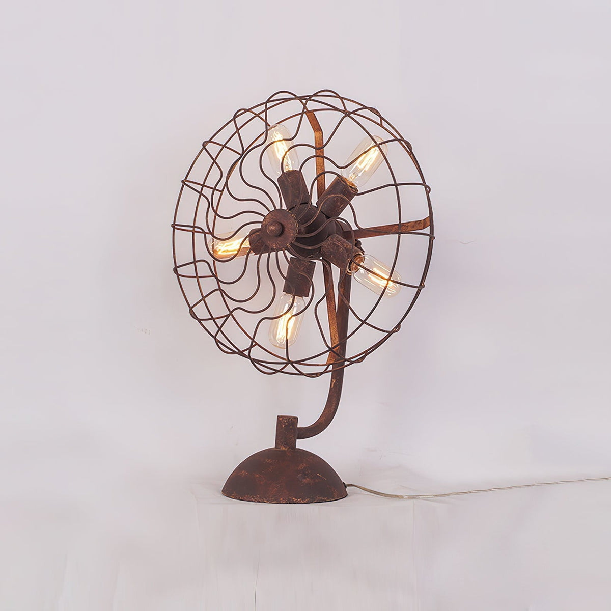 Fantic-bordlampe