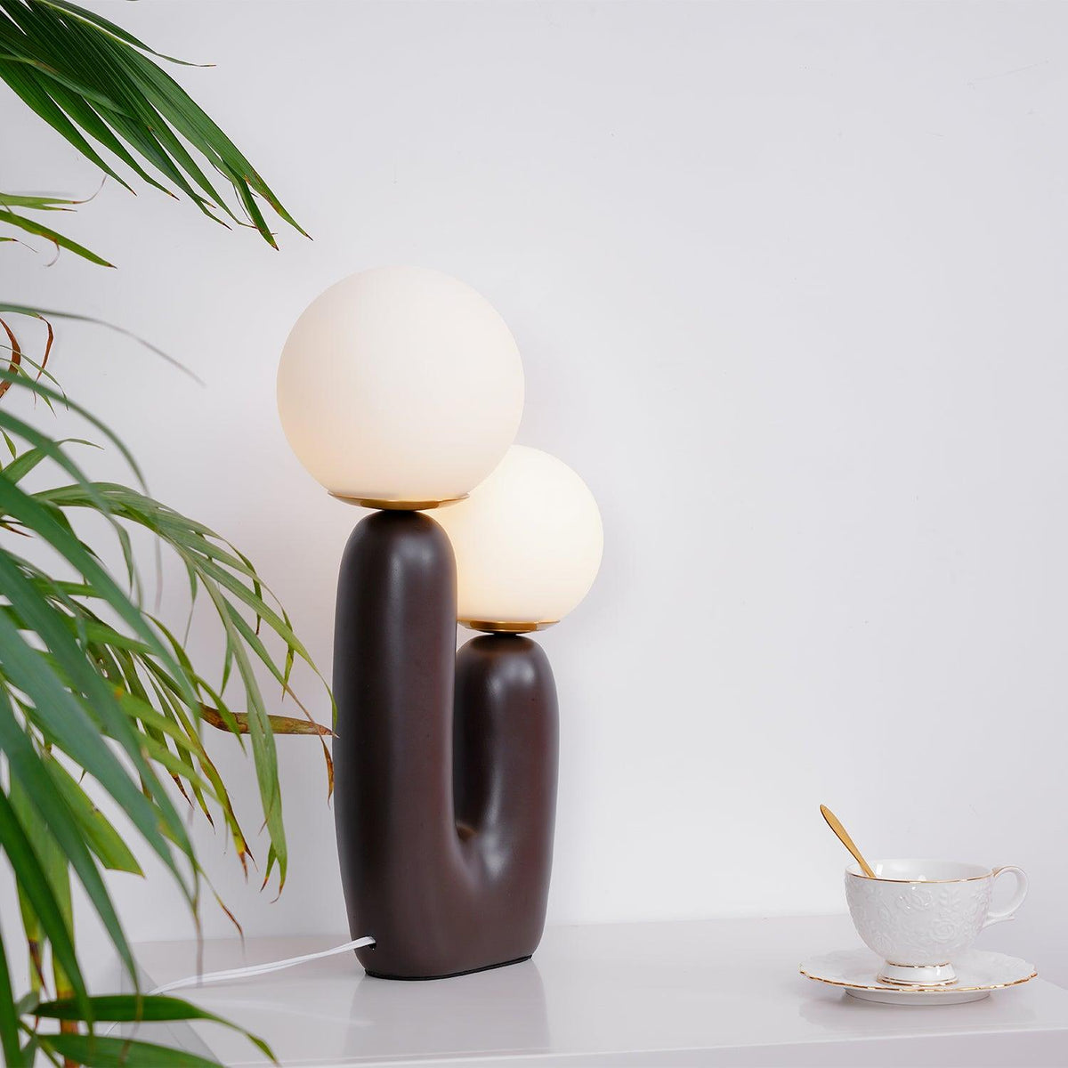 Fenix konstnärliga bordslampa i harts